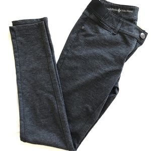 Simply Vera Ponte Skinny Pant