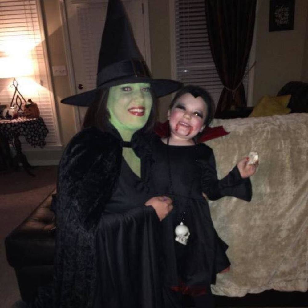 Meet your Posher, Jennifer