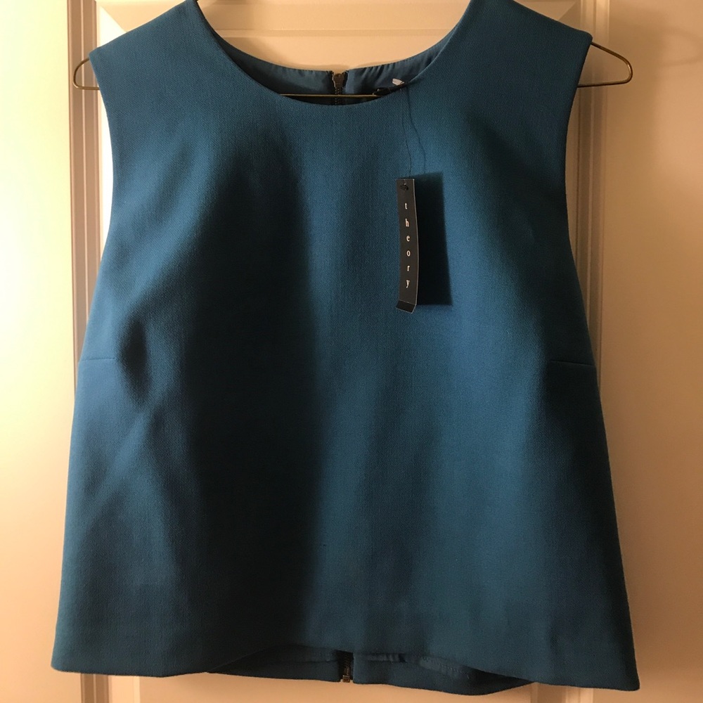 Cyan blue sleeveless wool crop top