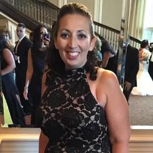 Meet your Posher, Denise