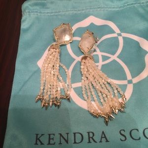 EUC Kendra Scott Misha Ivory Pearl