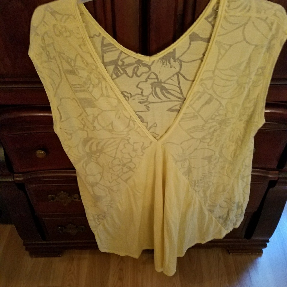 Sheer top