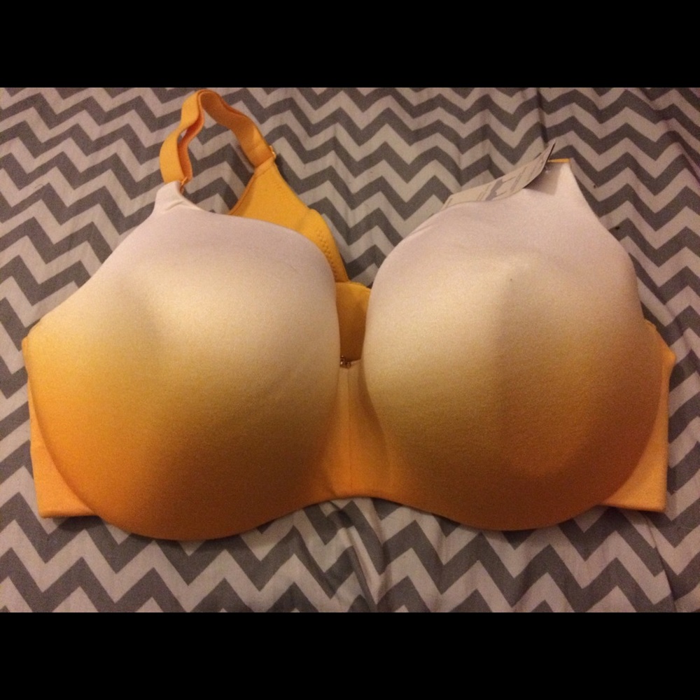 NWT 40DD Cacique Backsmoother Balconette