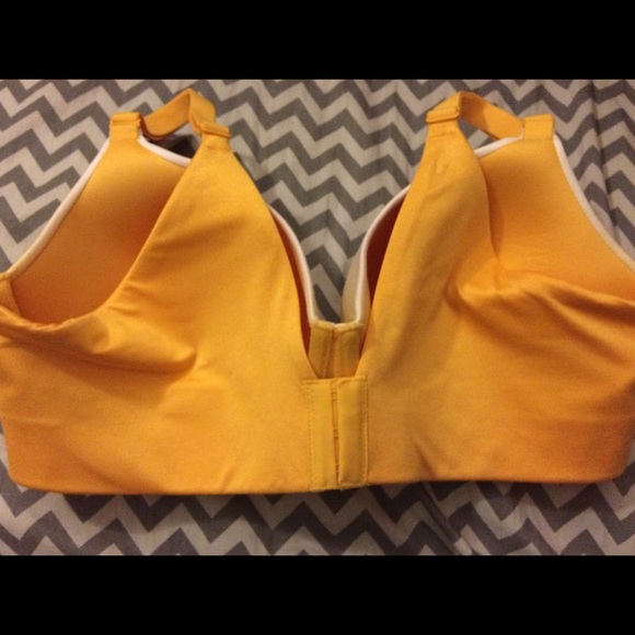 NWT 40DD Cacique Backsmoother Balconette - Picture 3 of 3