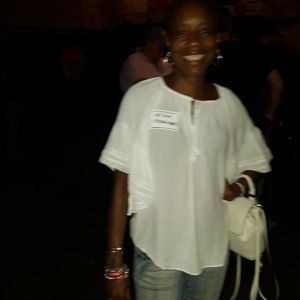 Meet your Posher, Helen