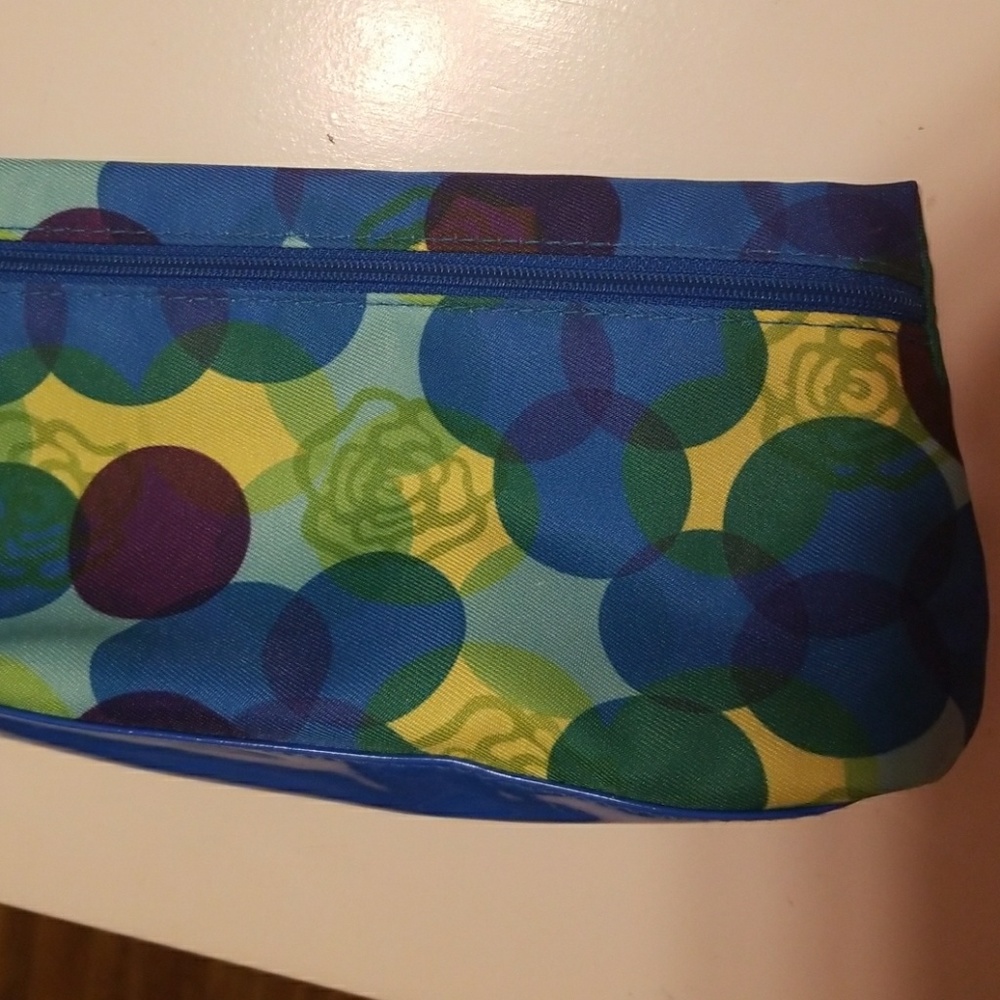 Makeup bag