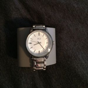 Buckle silver watch
