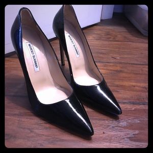 Black patent leather Manolo Blahnik BB pumps