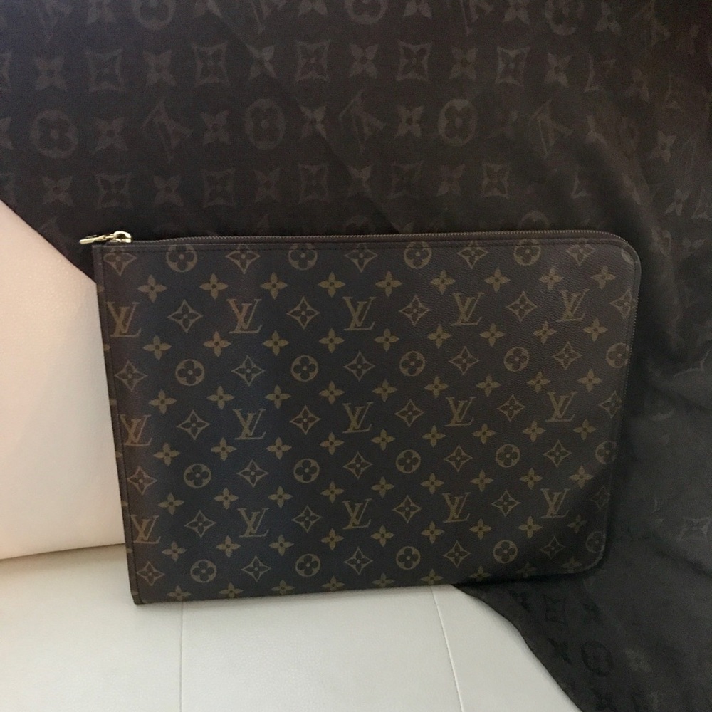 Louis Vuitton Document Bag