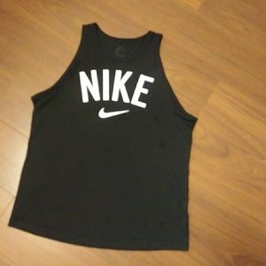 Nike Muscle Tank