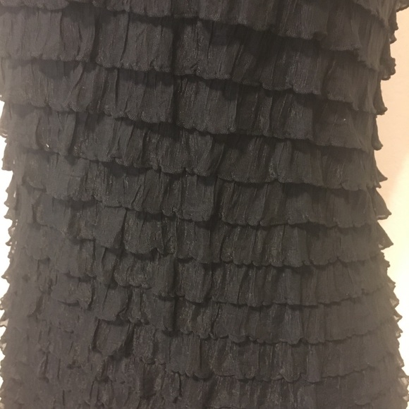 Studio Y black Ruffle tank - Picture 2 of 5