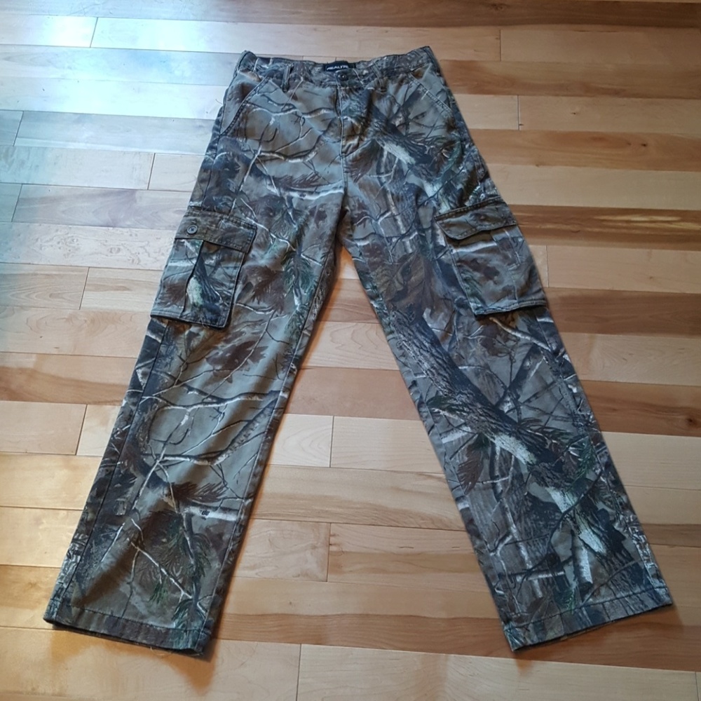 Men's  Realtree camouflage pants
