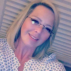 Meet your Posher, Edwina