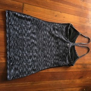 Lululemon Power Y tank Sz 4