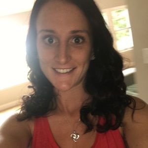 Meet your Posher, Hailey