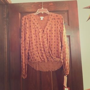 Burnt orange long sleeve flowy top