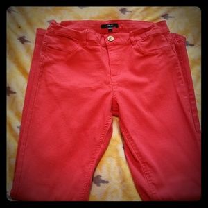 Stretch jeggings dark coral color