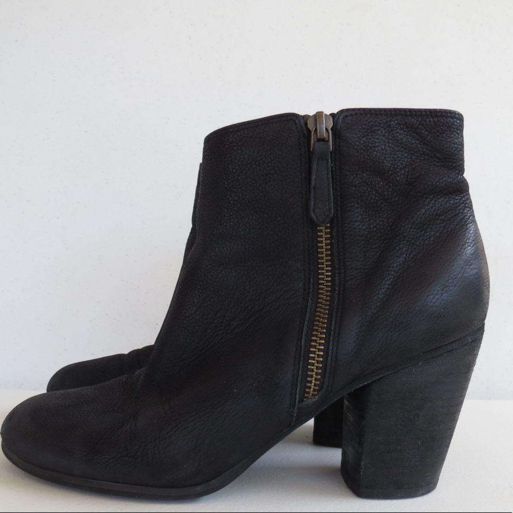 Black boots
