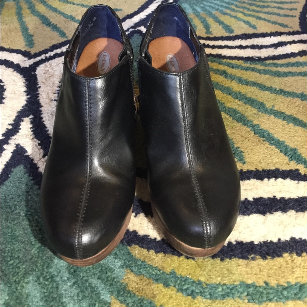 Dr. Scholl’s Black Wedge Booties
