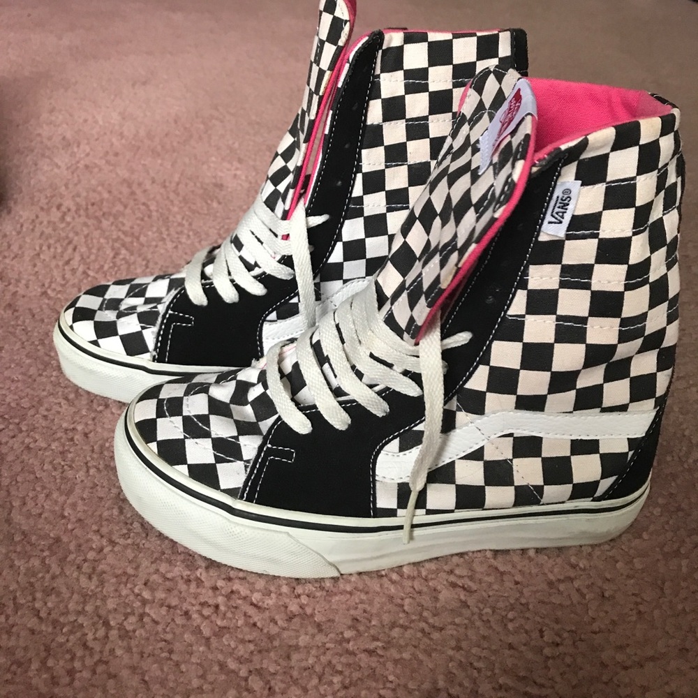 Classic plaid vans with pink lining