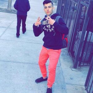 Meet your Posher, Omar