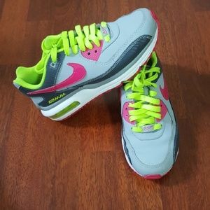 Nike ari max