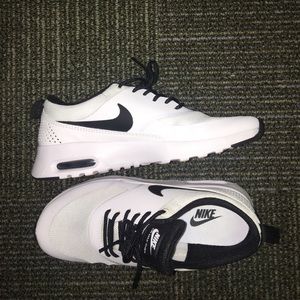 Nike Air Max Thea White Women Size 7