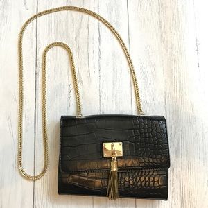 LIKE NEW! ALDO black leather snake skin cross body