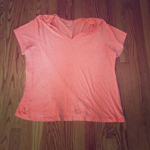 Old navy v neck t shirt