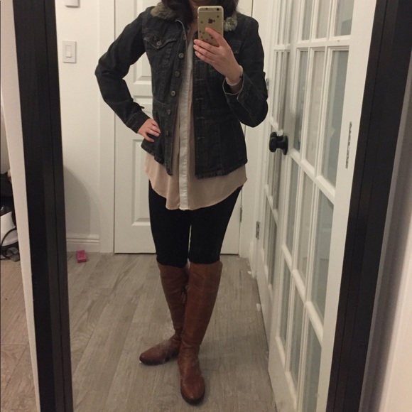 Denim Fitted Jacket with detachable collar - Picture 7 of 8