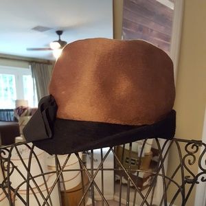 Perfect New York fall hat