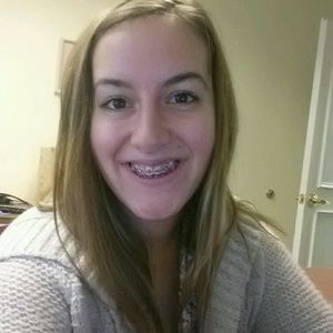 Meet your Posher, Whitney