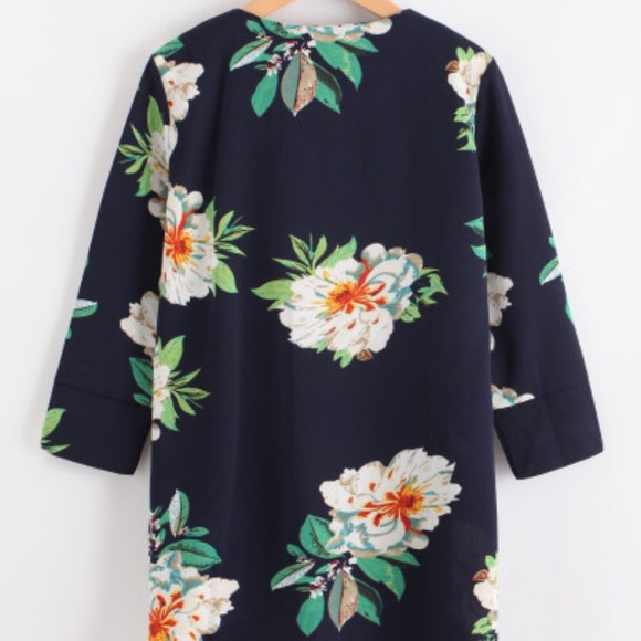 SoldoutCuratedLuxury - Picture 2 of 6