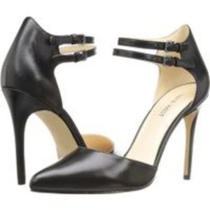 *NWT* Sexy ~ Strappy ~ Heels