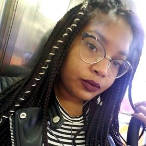 Meet your Posher, Chelsey