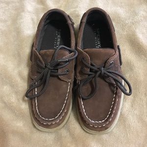 Boys Sperrys. Size 1