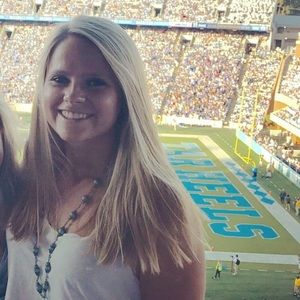 Meet your Posher, Deanna