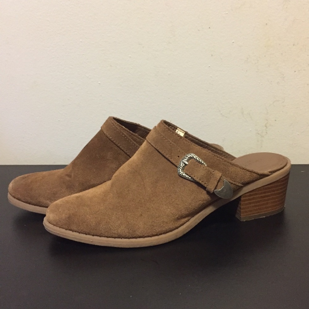 SALE American Eagle Outfitters Shoes