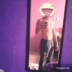 Meet your Posher, Alex