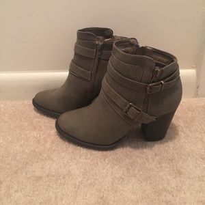 Olive green Booties!!! 💚