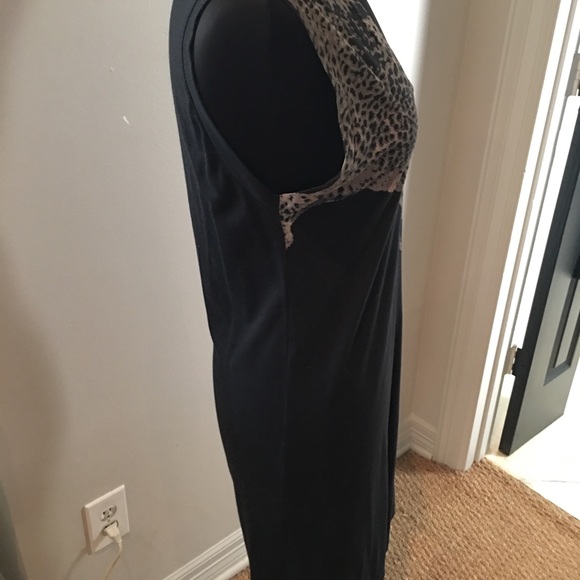 BCBG Max Azria v neck leopard dress - Picture 2 of 5