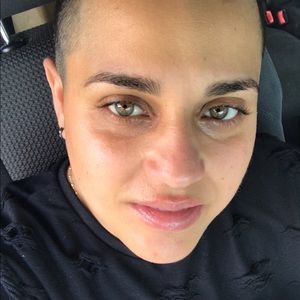 Meet your Posher, Idalia