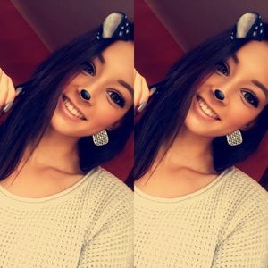 Meet your Posher, Victoria