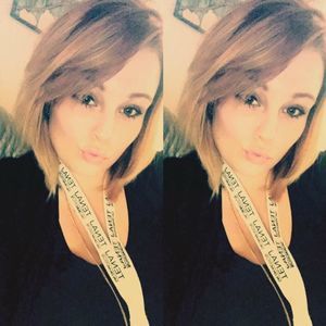 Meet your Posher, Cassandra
