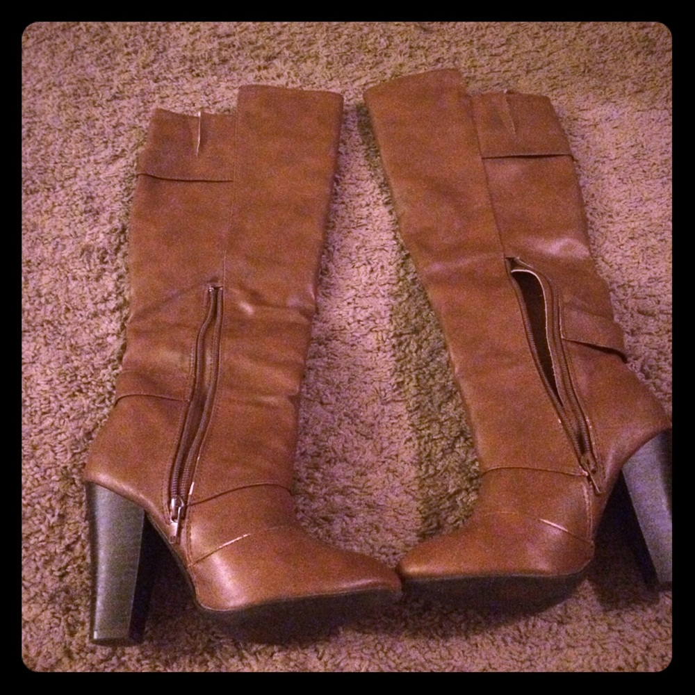 Lightly used tan calf boots