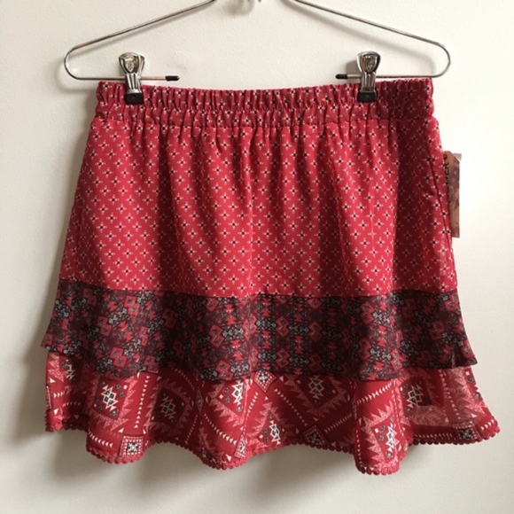 Wallflower Dresses & Skirts - Wallflower Burgundy Chiffon Print Mini Skirt