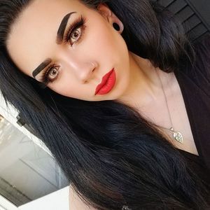 Meet your Posher, Georgia