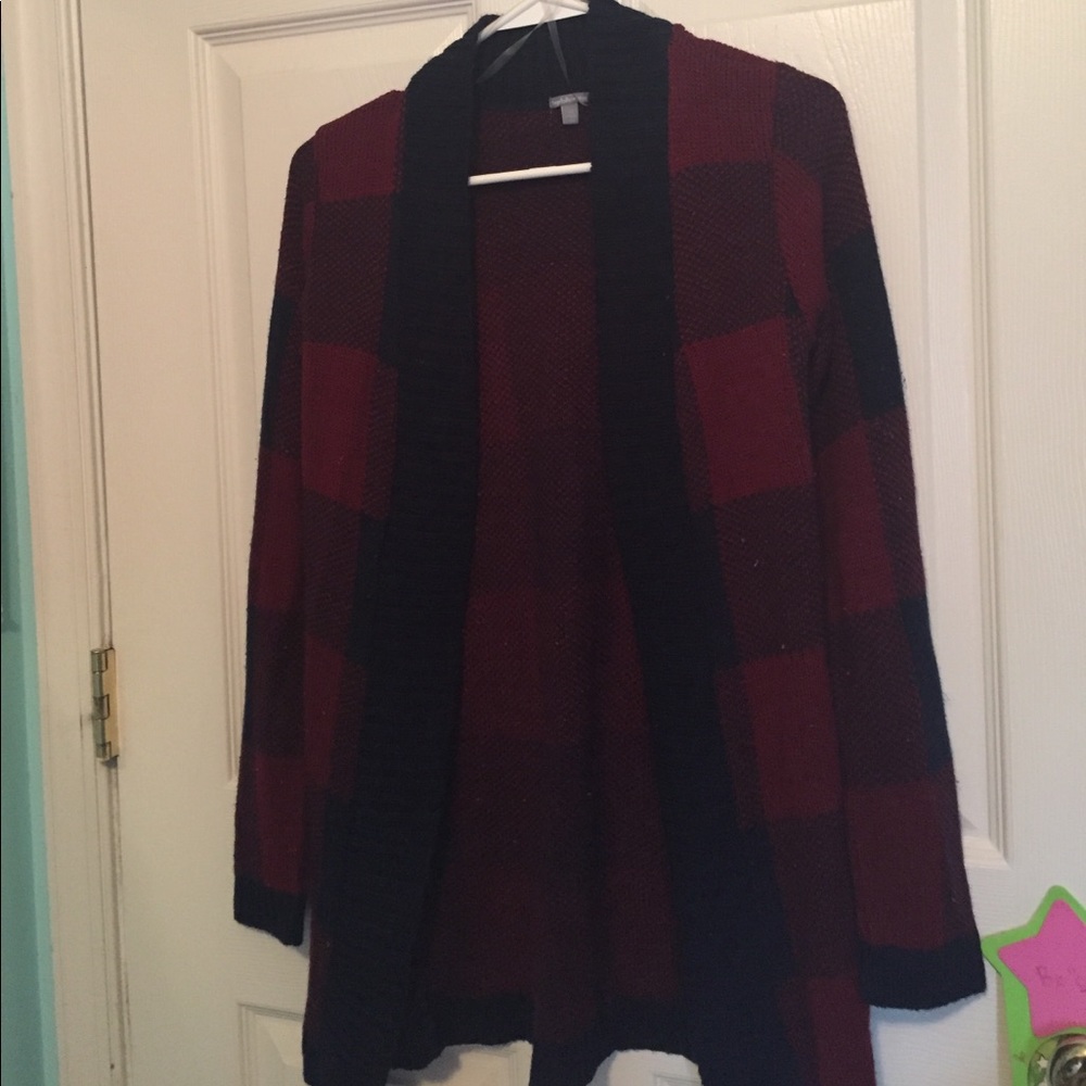 2 Cardigans