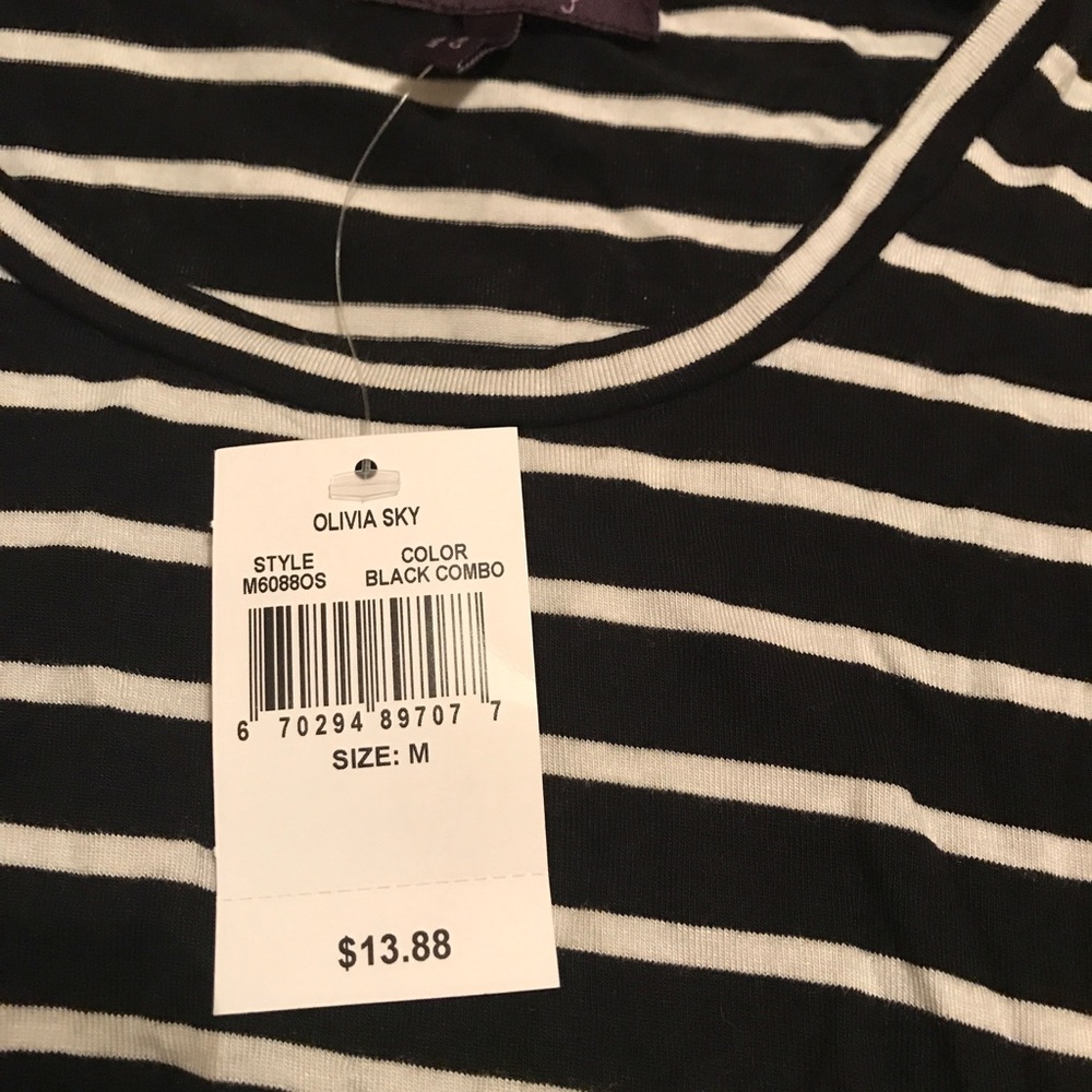 Long sleeve black and white stripe top