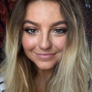 Meet your Posher, Marisa